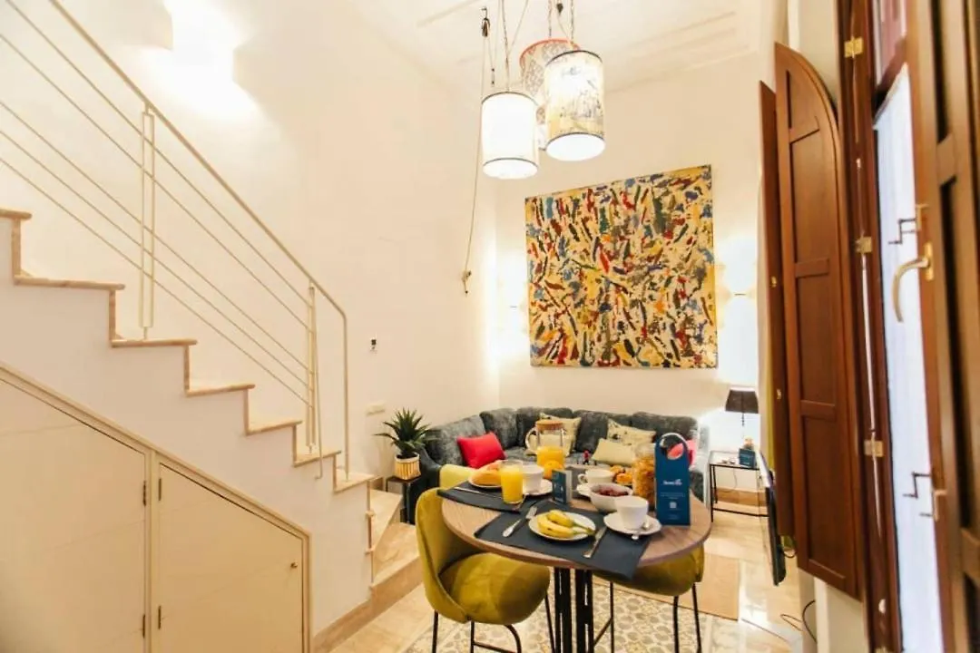 New With Height- 2Bd 1Bth- Pajaritos Apartment Seville